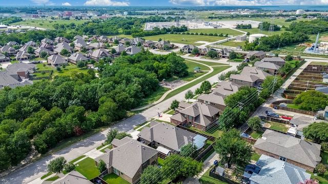 114 Lyndhurst Drive, Wylie, TX 75098