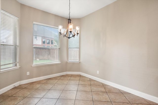 1008 Linden Drive, Burleson, TX 76028