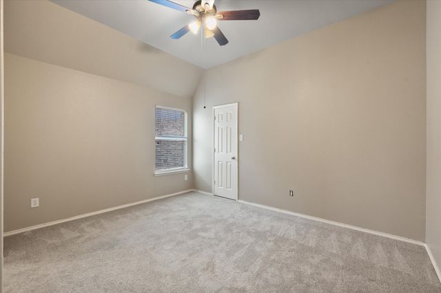 1008 Linden Drive, Burleson, TX 76028