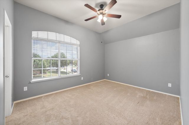 1008 Linden Drive, Burleson, TX 76028