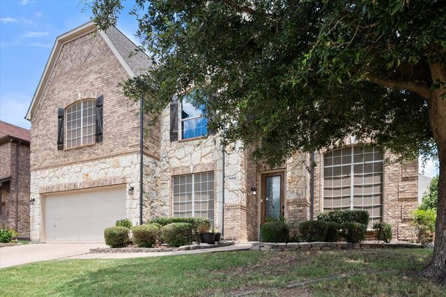 1008 Linden Drive, Burleson, TX 76028