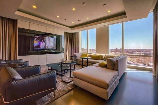 188 Brookline Avenue 25G, Boston, MA 02215