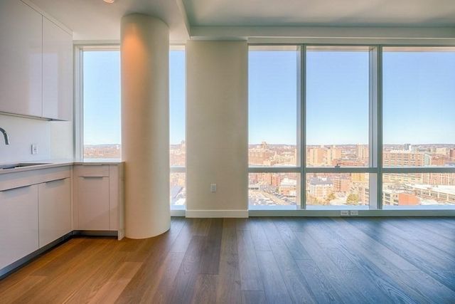 188 Brookline Avenue 25G, Boston, MA 02215