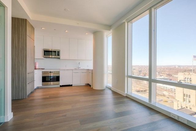 188 Brookline Avenue 25G, Boston, MA 02215