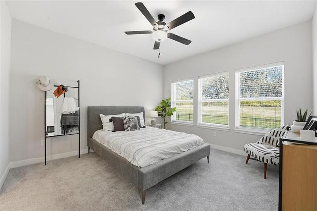 1204 Royal Arch Trail, Raymore, MO 64083