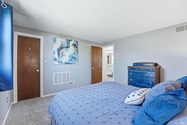 10018 Quachita Court, Fort Wayne, IN 46804