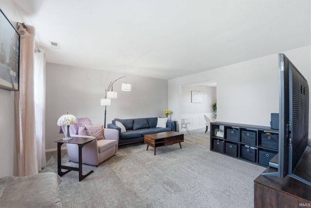 10018 Quachita Court, Fort Wayne, IN 46804