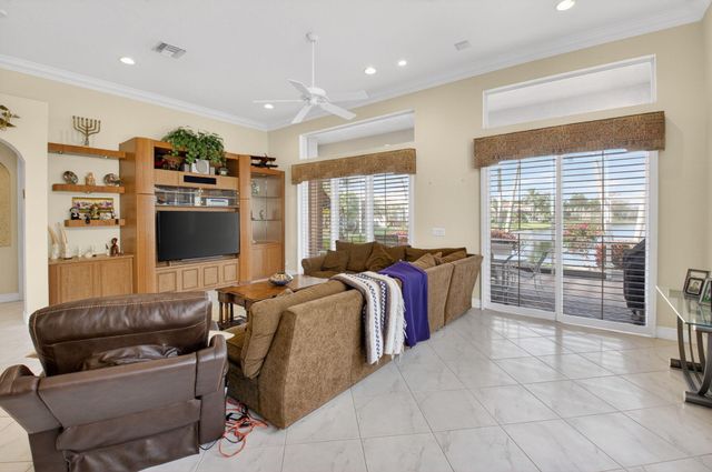 10145 Armani Drive, Boynton Beach, FL 33437