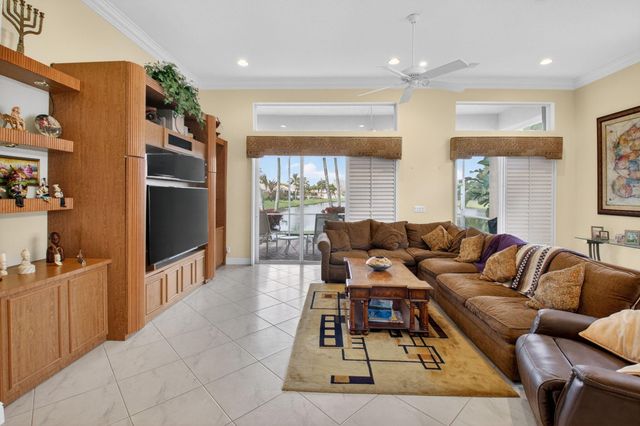 10145 Armani Drive, Boynton Beach, FL 33437