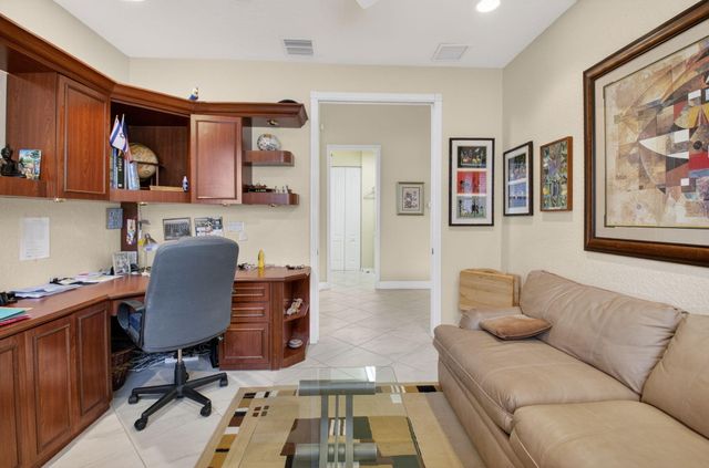 10145 Armani Drive, Boynton Beach, FL 33437