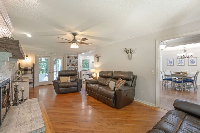 475 Skyline Dr, Lewisburg, TN 37091