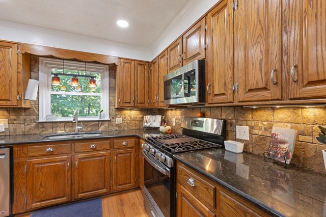 475 Skyline Dr, Lewisburg, TN 37091