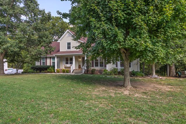 475 Skyline Dr, Lewisburg, TN 37091