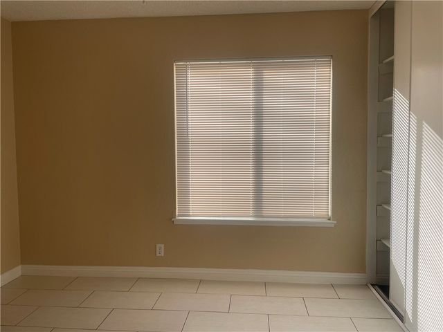 1053 N Wisteria, Rialto, CA 92376