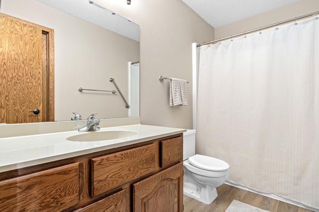 1419 12th Street W, Hastings, MN 55033