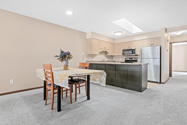 1419 12th Street W, Hastings, MN 55033