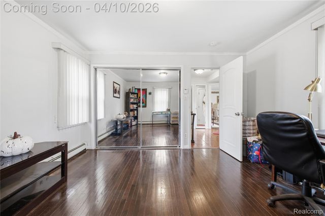 23640 Oak Glen Drive, Southfield, MI 48033