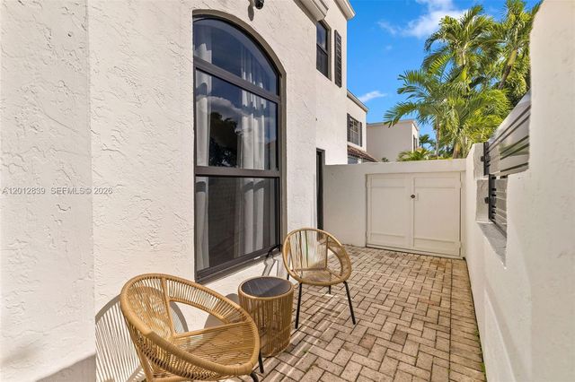 21216 Harbor Way 15815, Aventura, FL 33180
