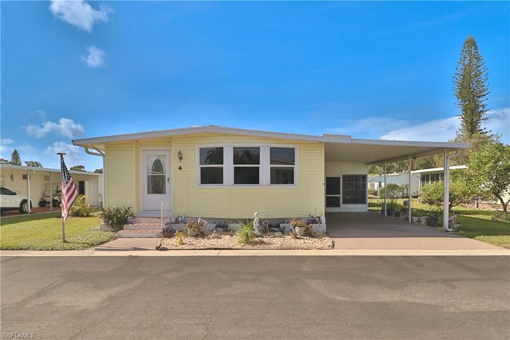 4 Fig ST, ALVA, FL 33920 — exterior