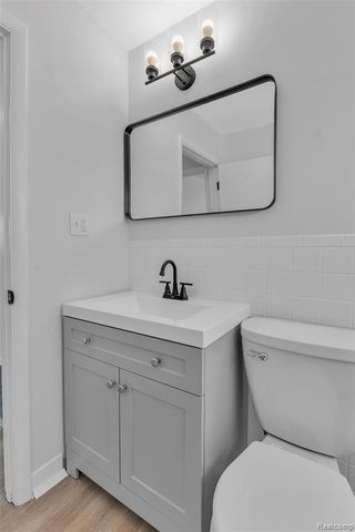 16047 Mccann Street, Southgate, MI 48195