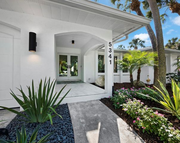 5341 SIESTA COURT, Sarasota, FL 34242