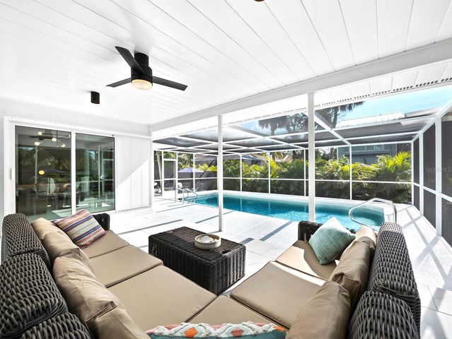 5341 SIESTA COURT, Sarasota, FL 34242