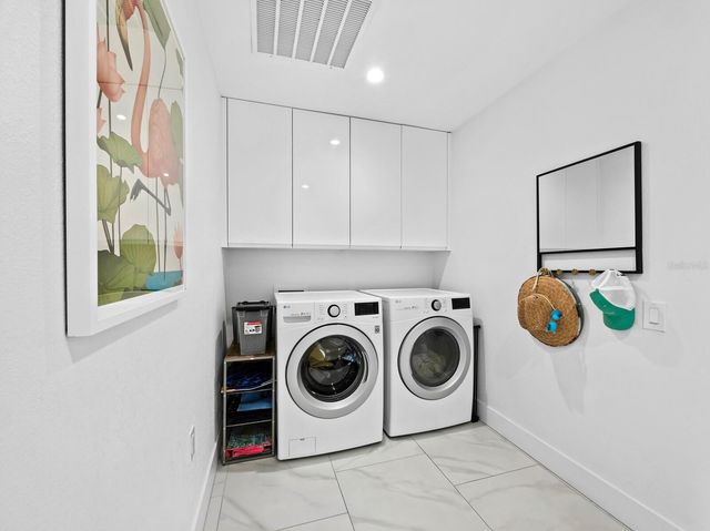 5341 SIESTA COURT, Sarasota, FL 34242