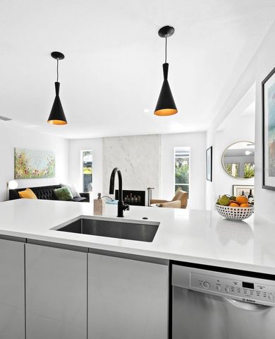 5341 SIESTA COURT, Sarasota, FL 34242