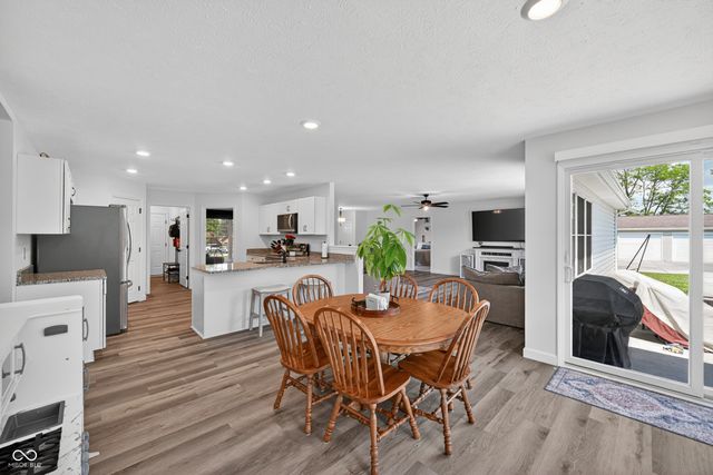 1415 NE Santee Drive, Greensburg, IN 47240