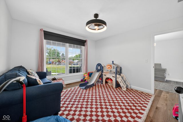 1415 NE Santee Drive, Greensburg, IN 47240