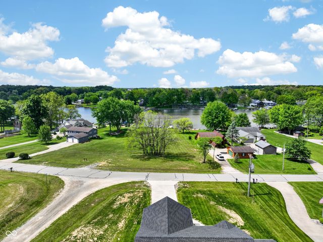 1415 NE Santee Drive, Greensburg, IN 47240