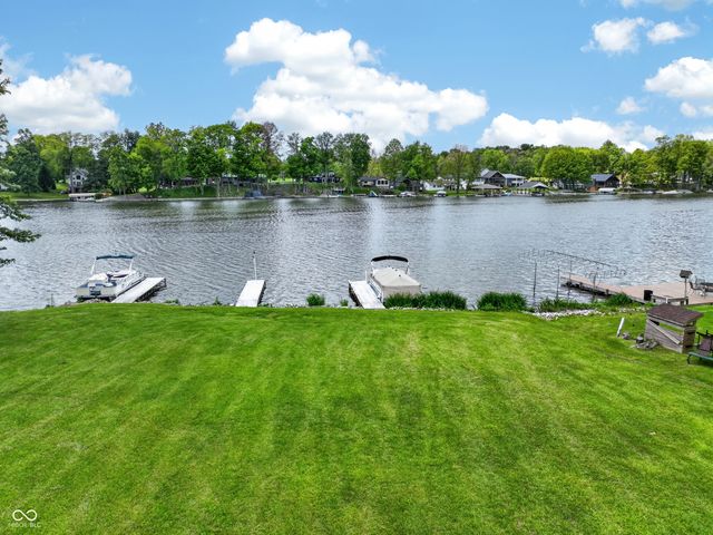 1415 NE Santee Drive, Greensburg, IN 47240