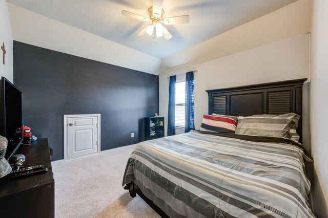 24506 Raven Cliff Falls Drive, Tomball, TX 77375