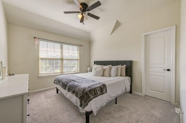 24506 Raven Cliff Falls Drive, Tomball, TX 77375