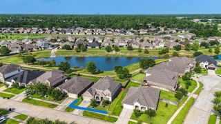 24506 Raven Cliff Falls Drive, Tomball, TX 77375