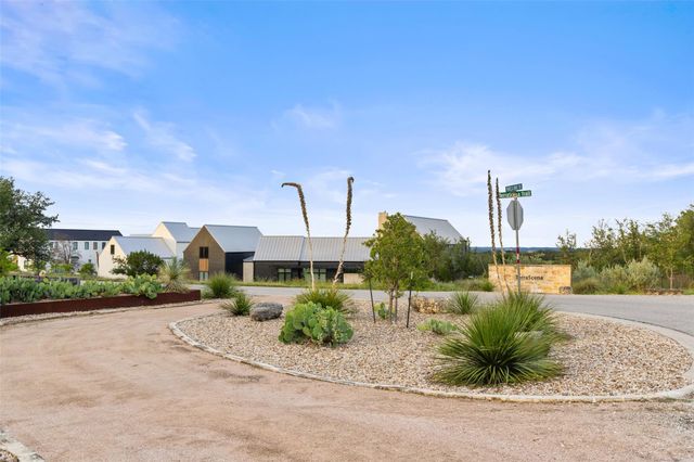 31930 Mirela Ann RD, Dripping Springs, TX 78620
