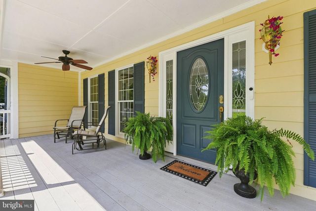9438 PETTERSON LN, Manassas, VA 20112