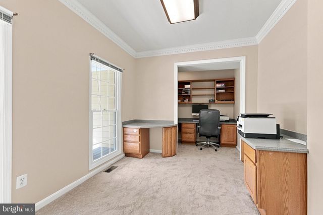 9438 PETTERSON LN, Manassas, VA 20112
