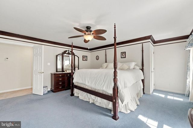 9438 PETTERSON LN, Manassas, VA 20112