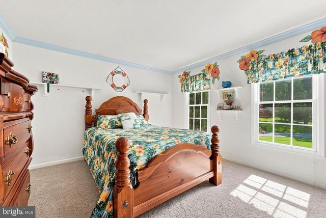 9438 PETTERSON LN, Manassas, VA 20112
