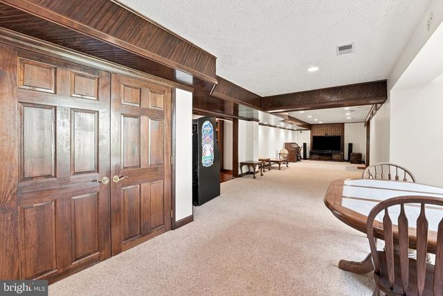 9438 PETTERSON LN, Manassas, VA 20112