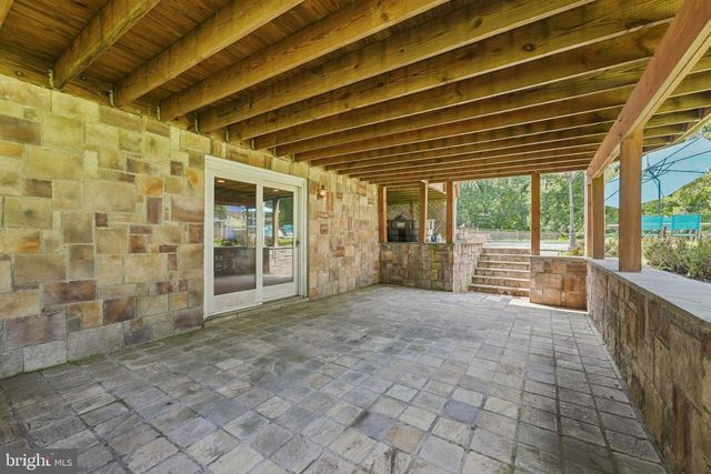 9438 PETTERSON LN, Manassas, VA 20112
