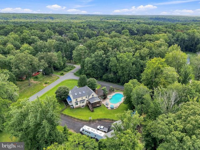 9438 PETTERSON LN, Manassas, VA 20112