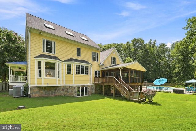 9438 PETTERSON LN, Manassas, VA 20112