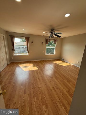 5137 EUSTON CT, Bensalem, PA 19020
