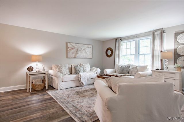 7100 Fieldcrest Drive, Lockport Town, NY 14094