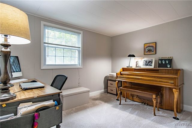 7100 Fieldcrest Drive, Lockport Town, NY 14094