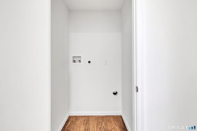 140 Shawmut Avenue, North Haven, CT 06473