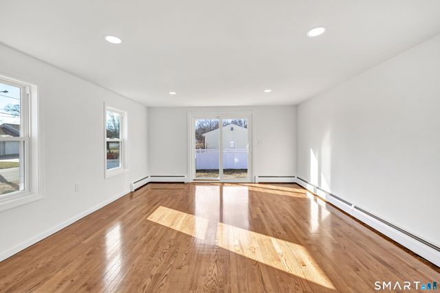 140 Shawmut Avenue, North Haven, CT 06473