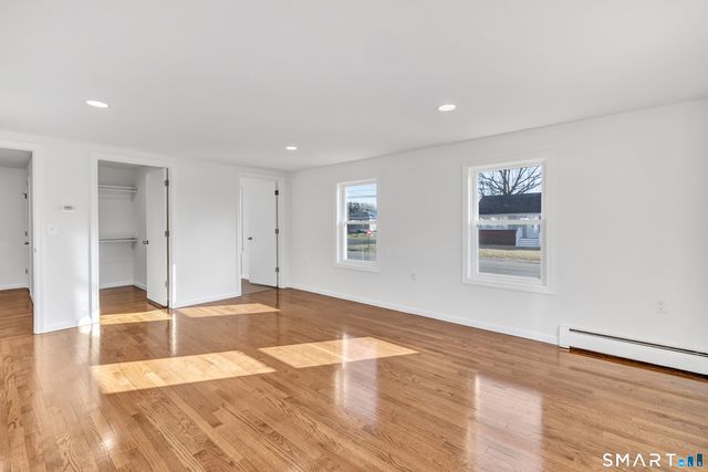 140 Shawmut Avenue, North Haven, CT 06473